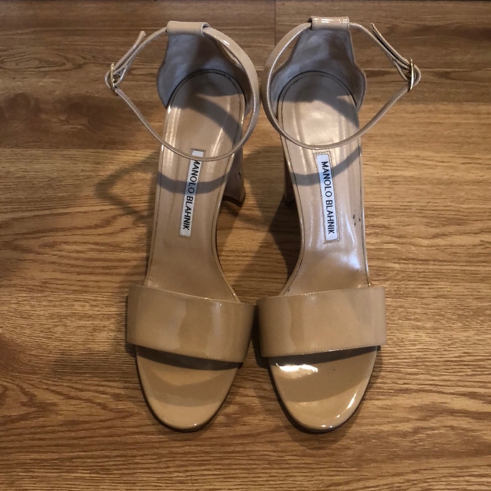 Manolo Blahnik patent nude sandals